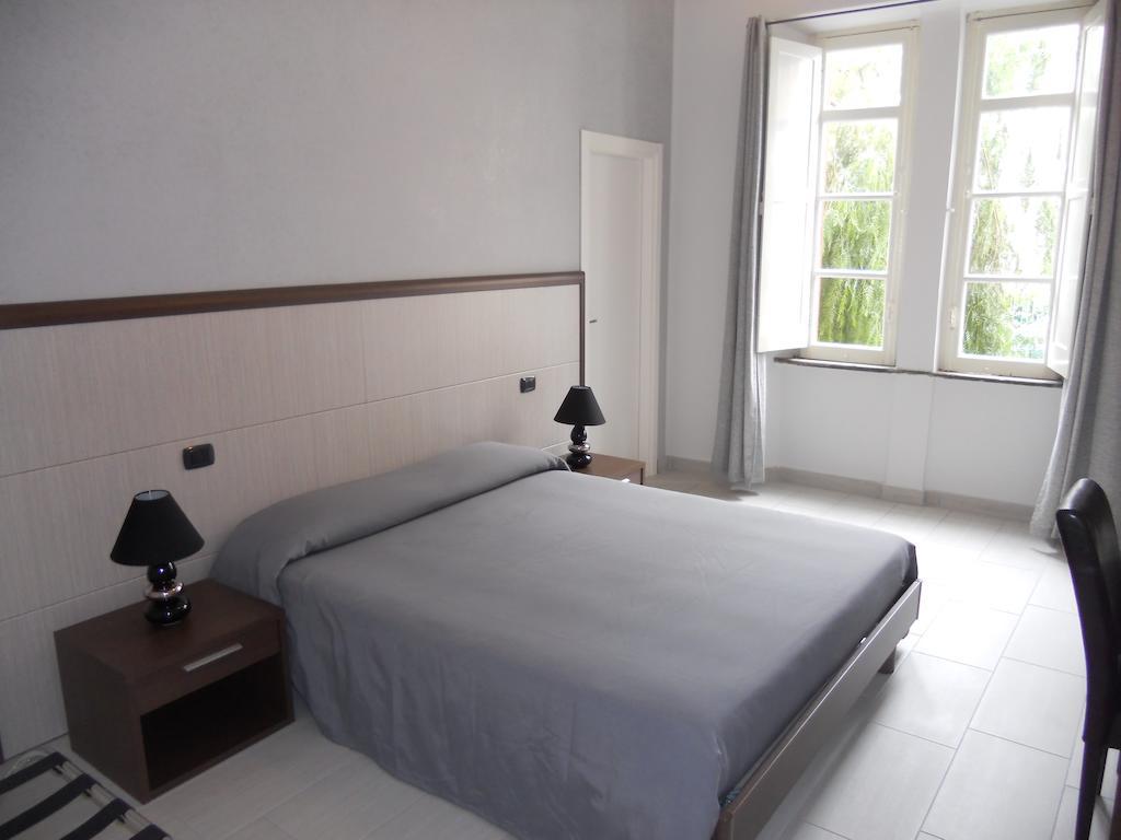 Sant'Agostino Affittacamere Reggio Calabria Habitación foto