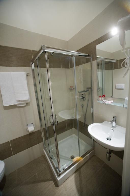 Sant'Agostino Affittacamere Reggio Calabria Habitación foto